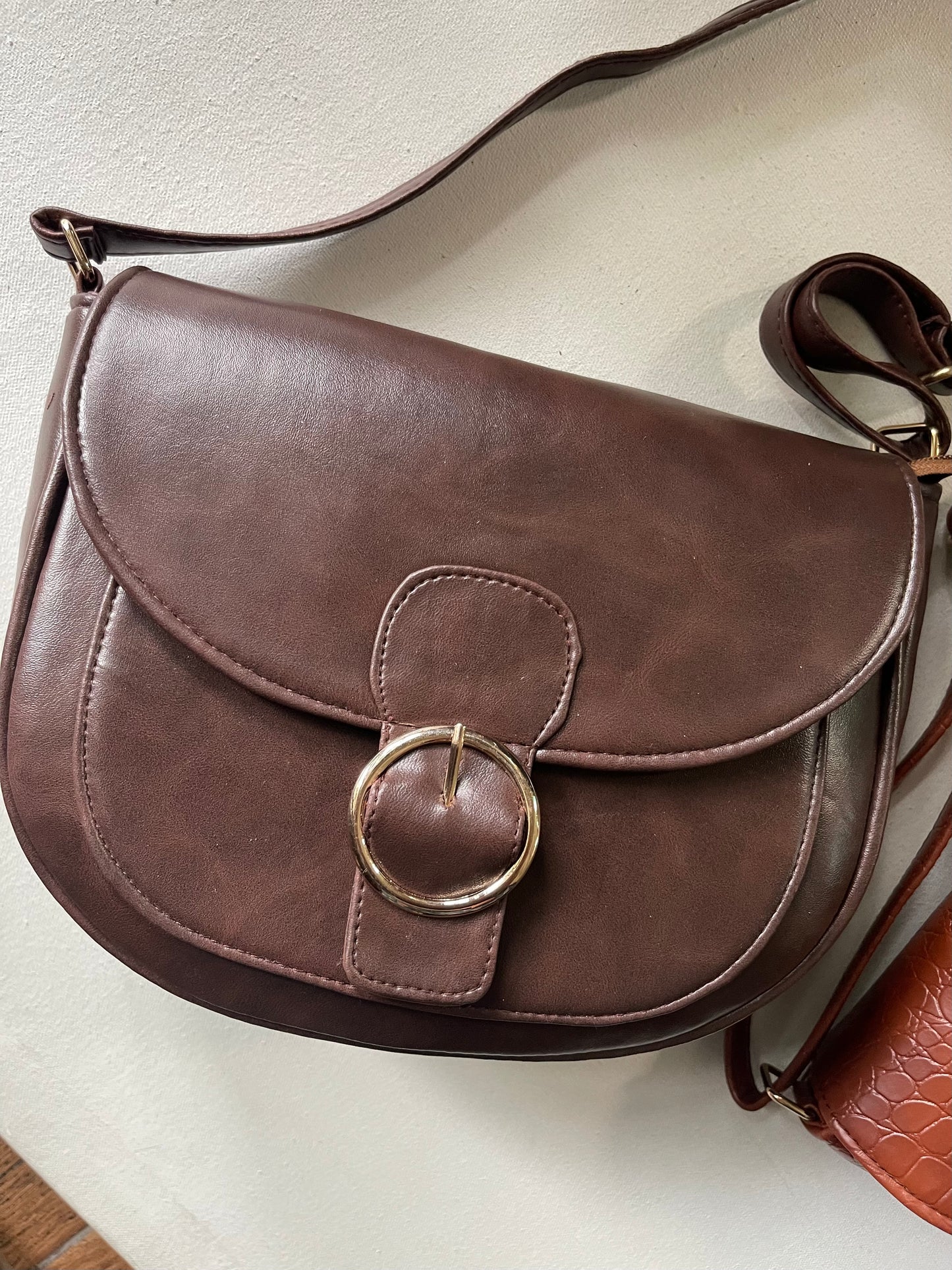 Chocolate Saddlebag