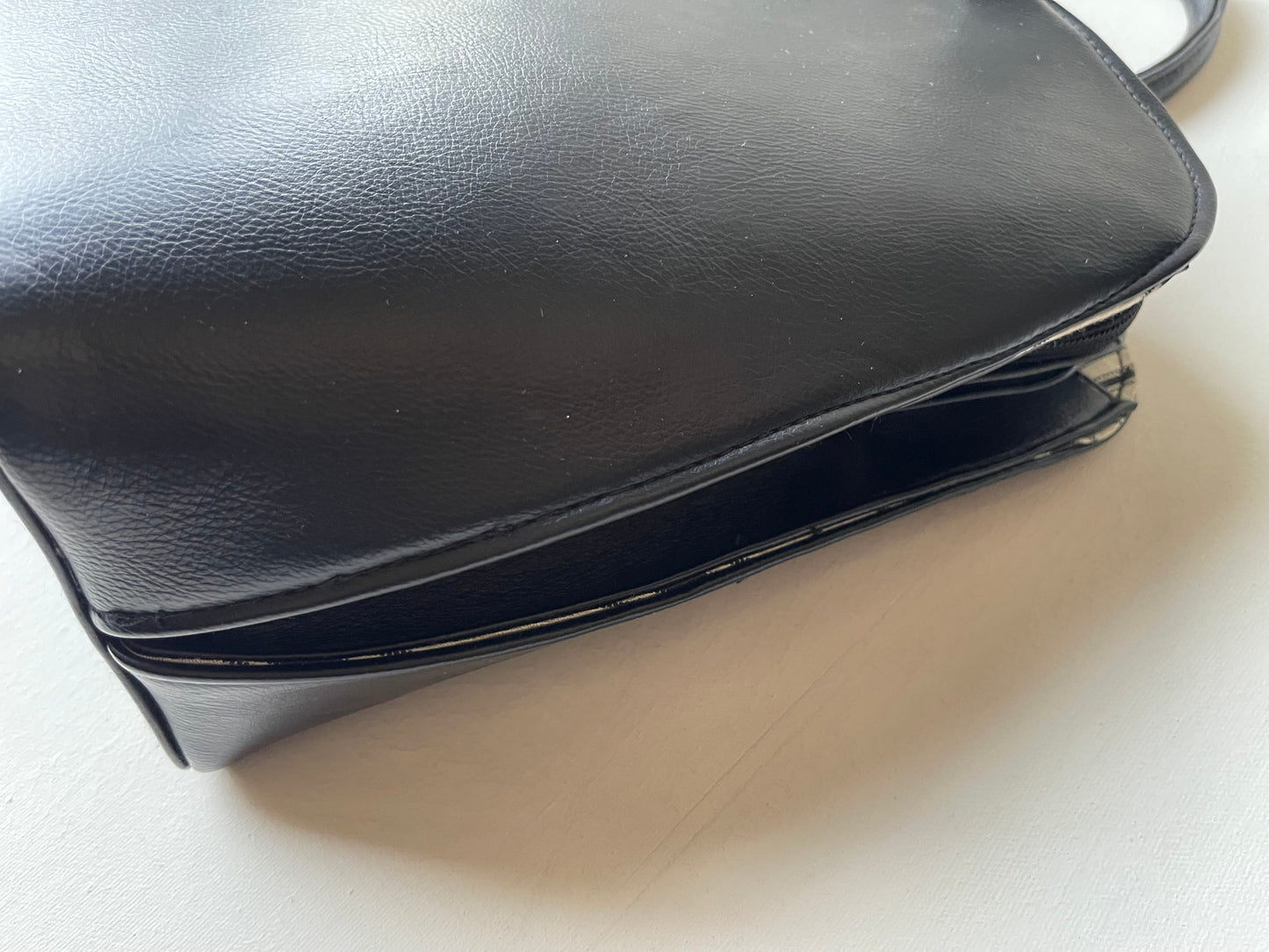 Mockingjay Professional Handbag - Black