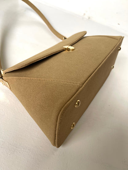 East - West Shoulder Bag