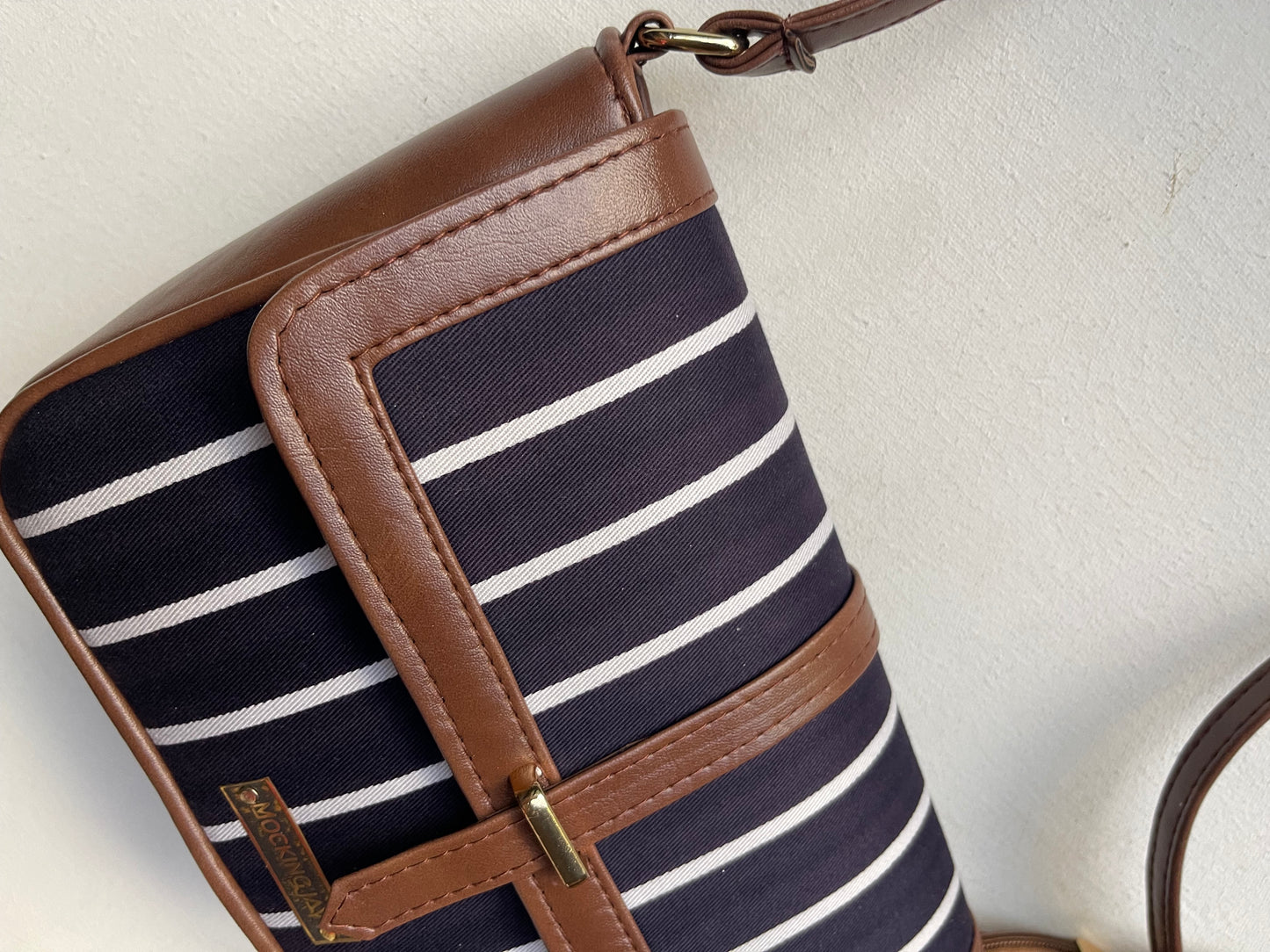 Autumn Crossbody: Striped