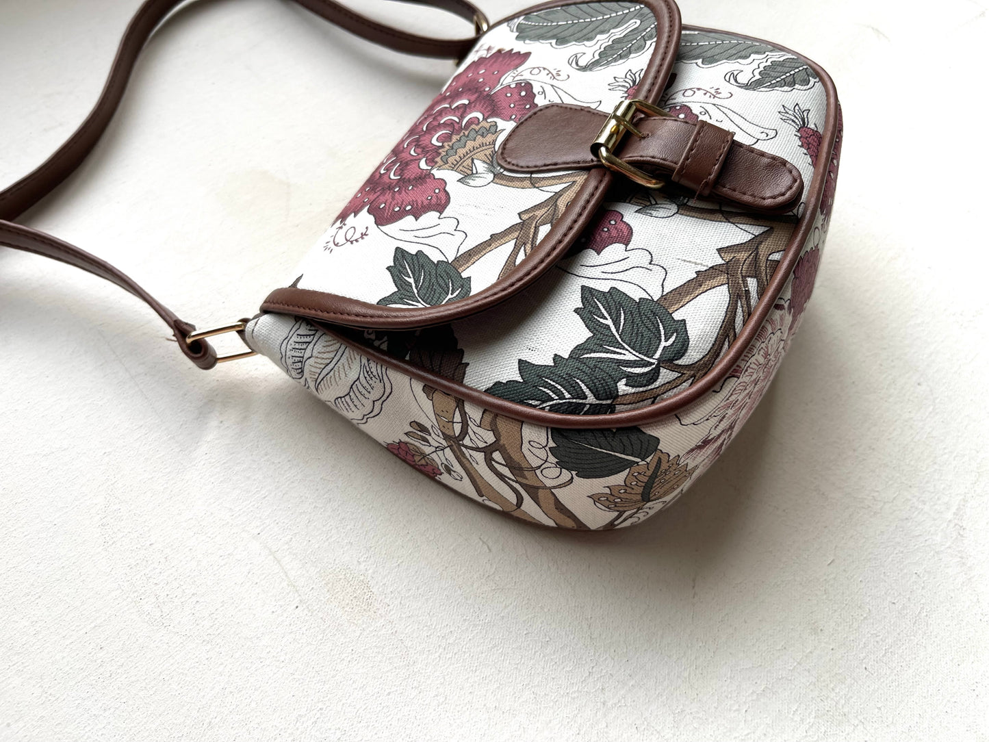 Vintage Floral Saddlebag