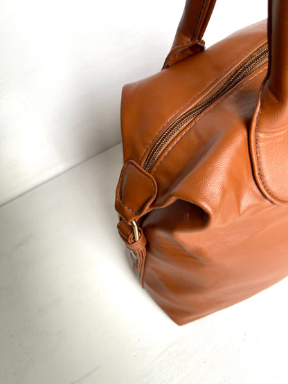 Sample Duffel Medium 1015