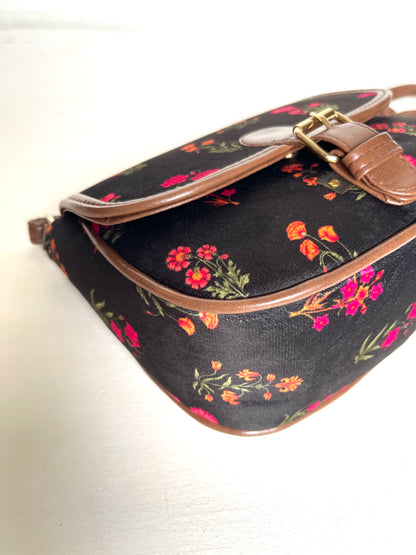 Ethnic Saddle
