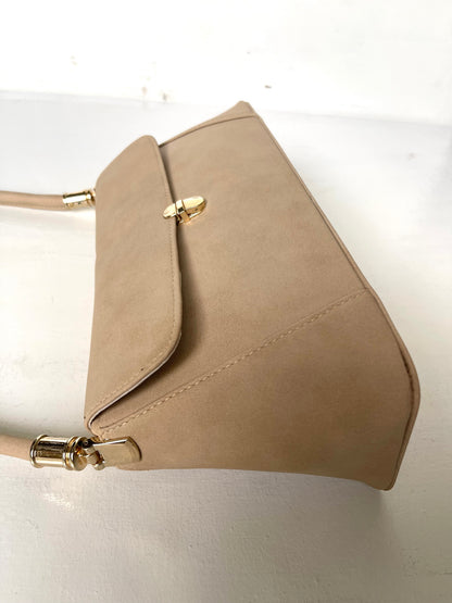 East - West Shoulder Bag