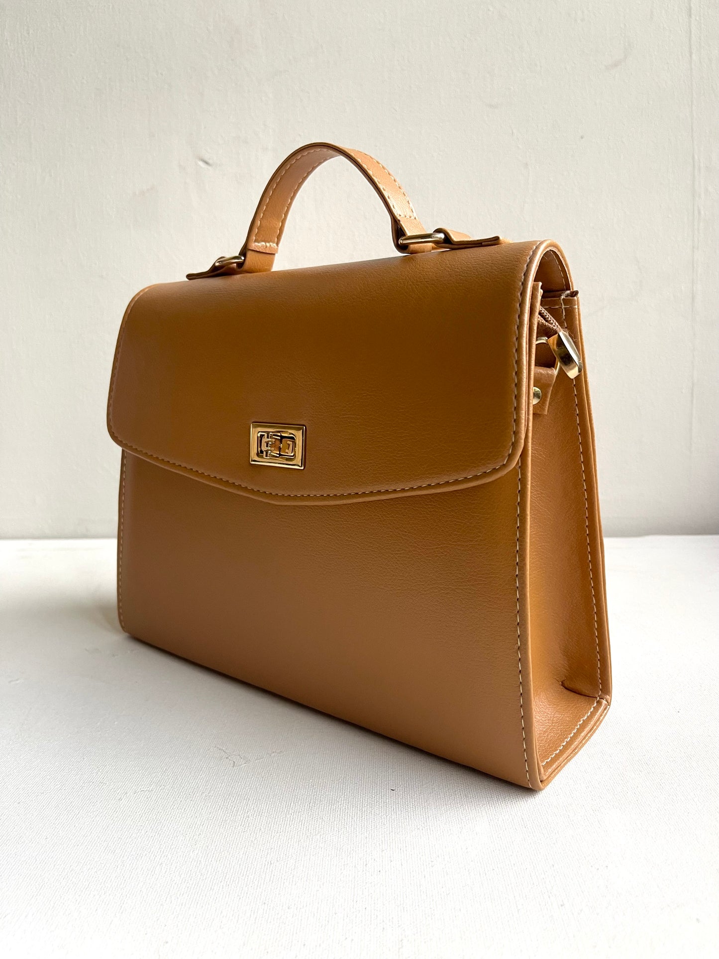 Top Handle Handbags