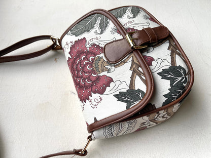 Vintage Floral Saddlebag