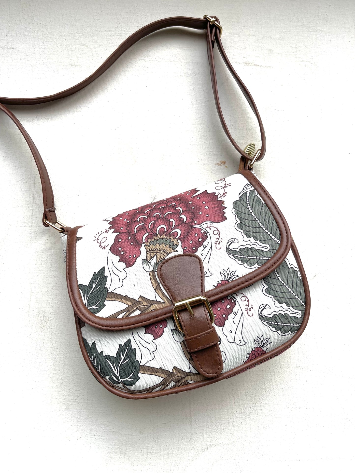 Vintage Floral Saddlebag