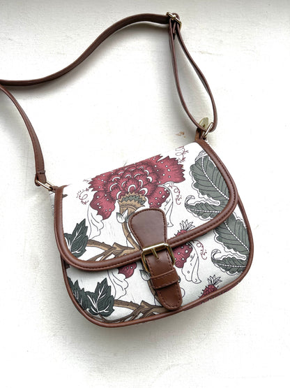Vintage Floral Saddlebag